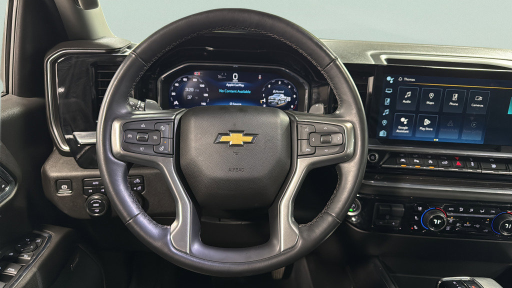 Used 2024 Chevrolet Silverado 1500 LTZ image 31