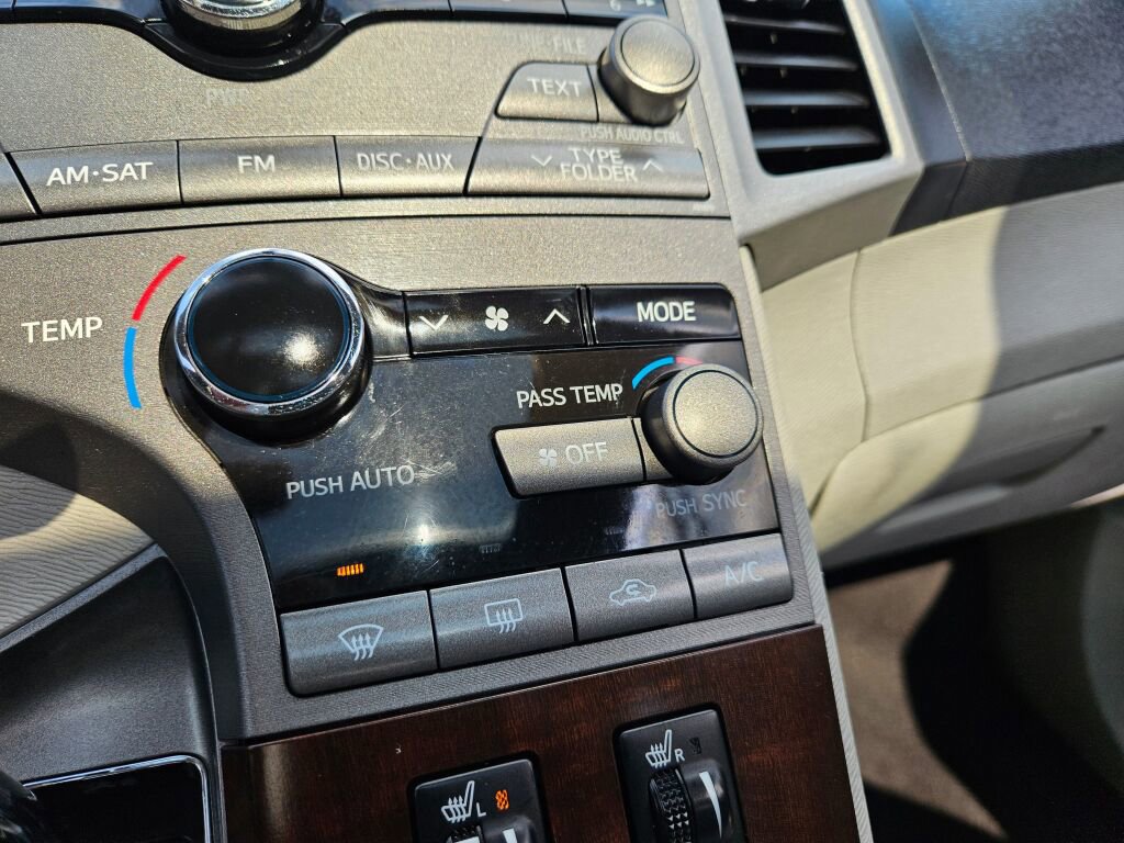 Used 2009 Toyota Venza AWD image 20
