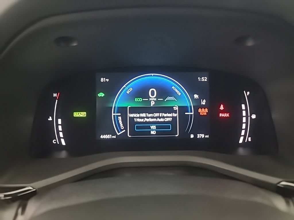 Used 2025 Toyota Camry LE AWD/4WD image 29