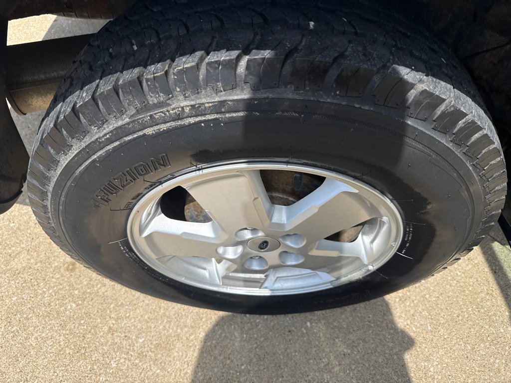 Used 2012 Ford Escape XLS FWD image 17