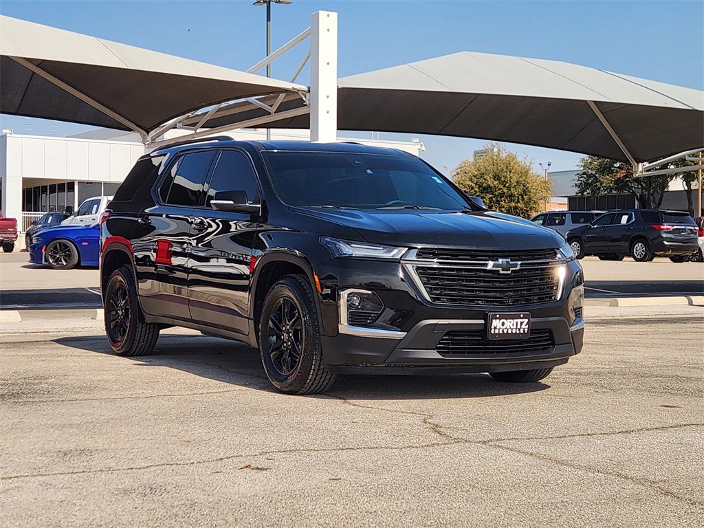 Certified 2023 Chevrolet Traverse LT image 3