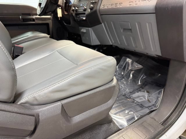 Used 2014 Ford F250 XL w/ Power Equipment Group AWD/4WD image 19