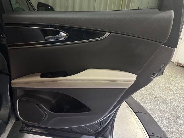 Certified 2023 Lincoln Nautilus AWD w/ Premium Package image 23