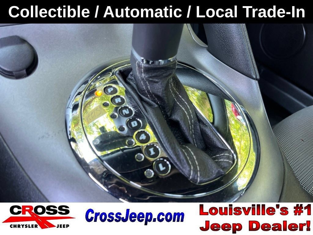 Used 2009 Pontiac Solstice Convertible w/ Preferred Package RWD image 35