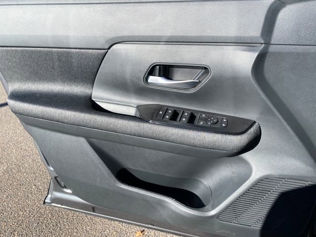 New 2026 Nissan Kicks SV w/ SV Premium Package image 13