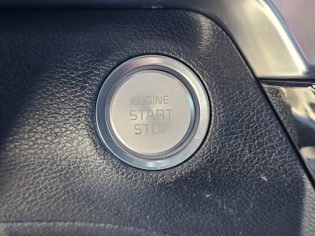 Used 2022 Kia Telluride S image 25