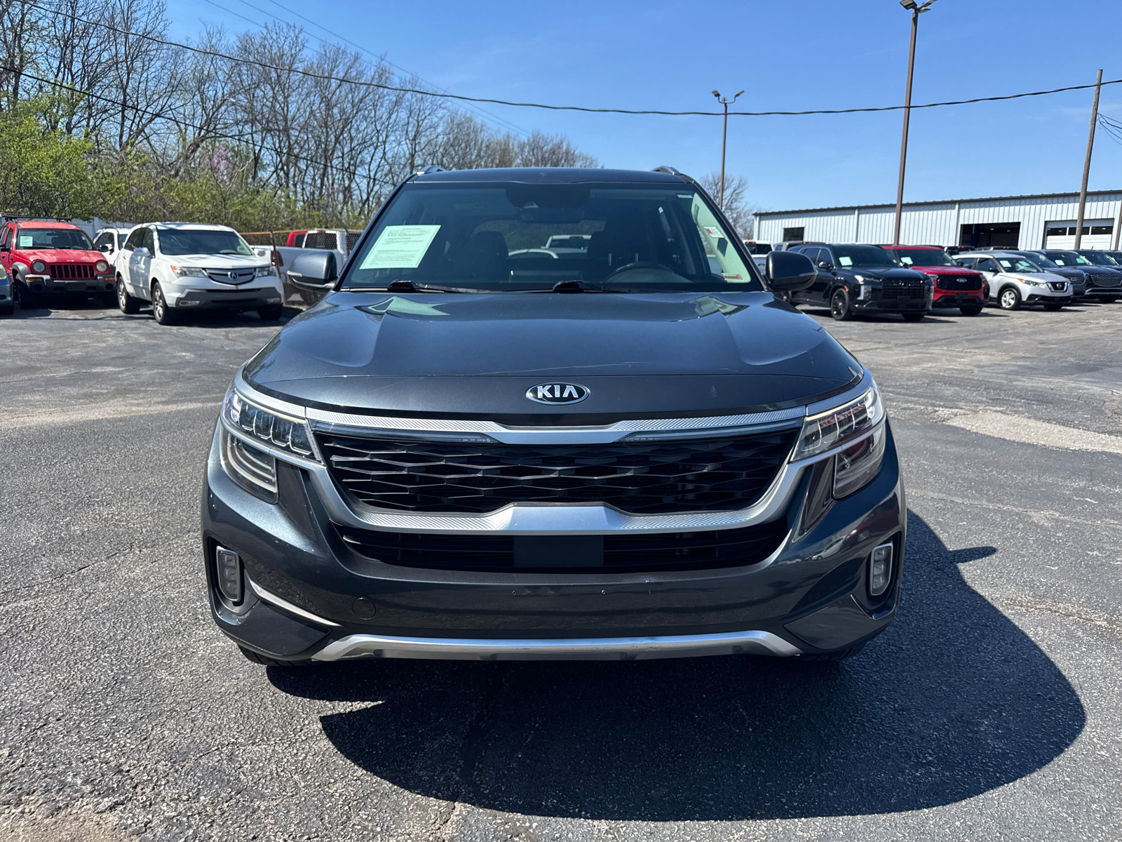 Used 2021 Kia Seltos SX image 2
