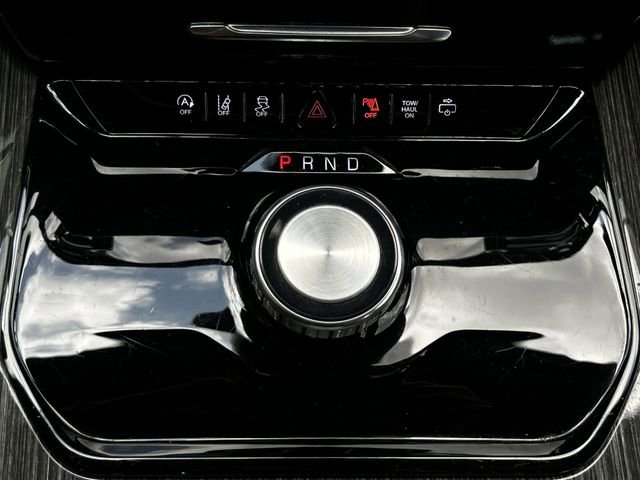 Used 2022 Jeep Wagoneer Series II RWD image 20