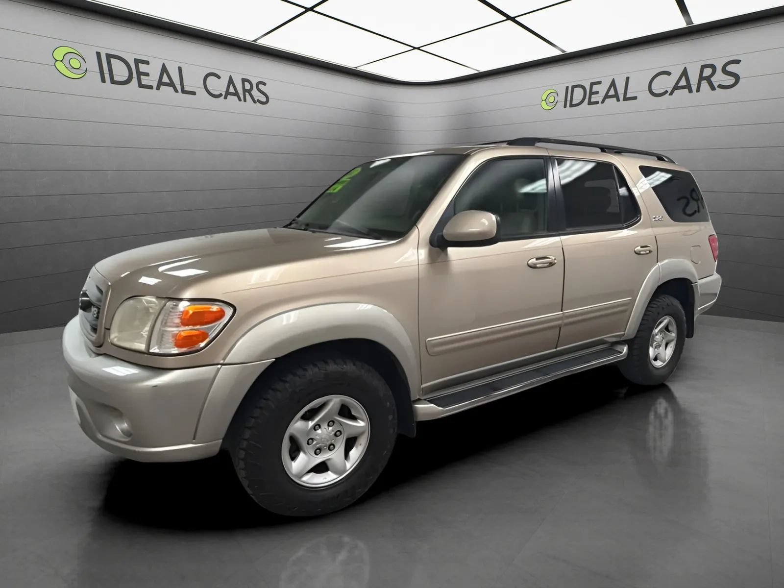 Used 2002 Toyota Sequoia SR5 AWD/4WD image 1