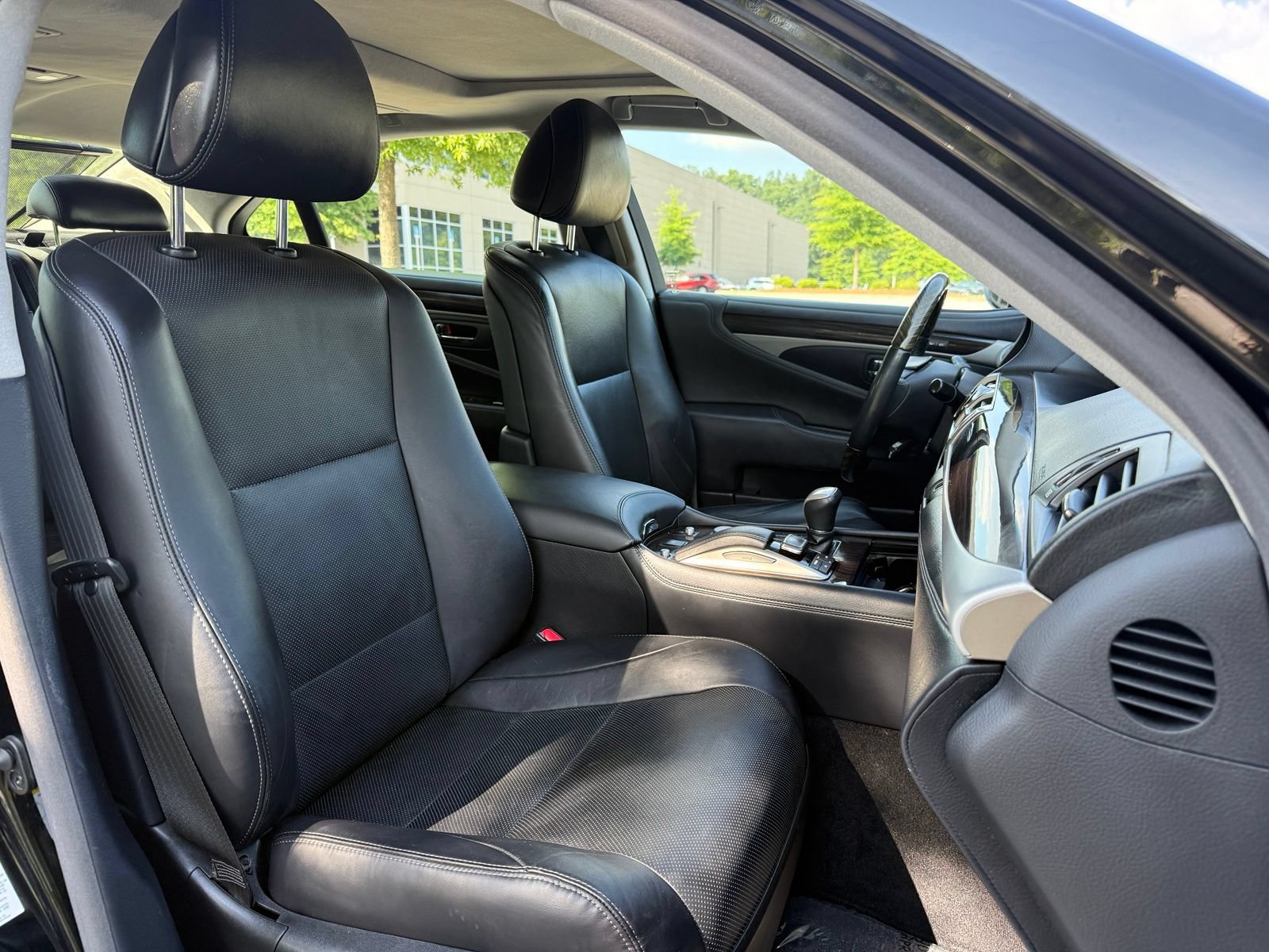Used 2017 Lexus LS 460 L RWD image 37