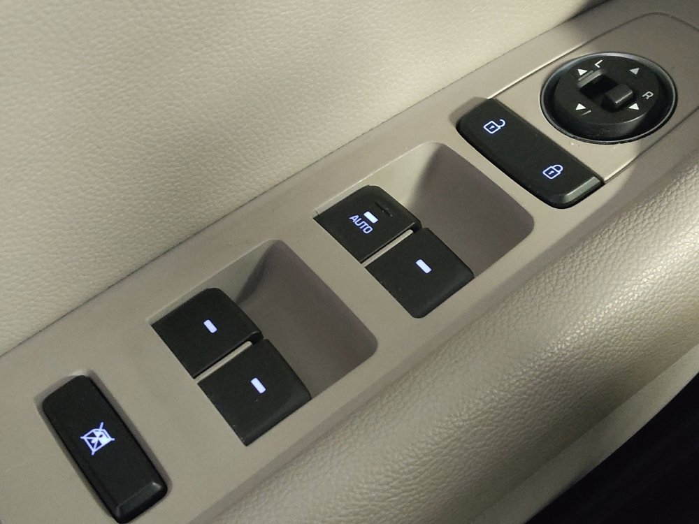 Used 2016 Hyundai Sonata SE image 27