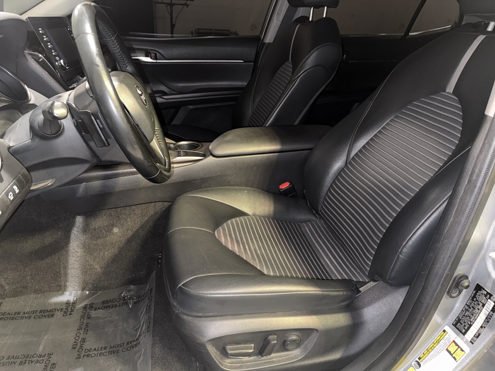 Used 2023 Toyota Camry SE FWD image 16