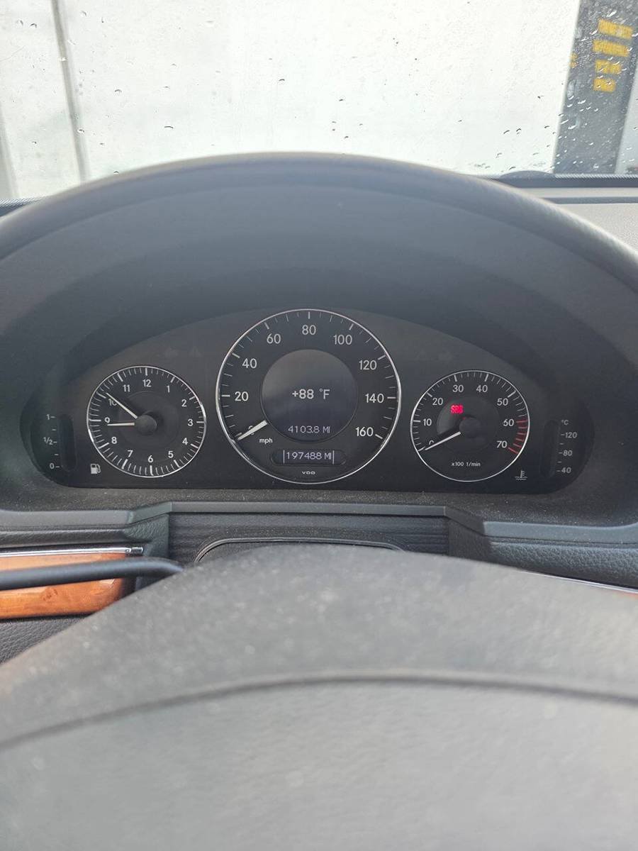 Used 2005 Mercedes-Benz E 320 Sedan image 16