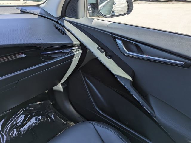 Used 2024 Kia Niro Wind image 19