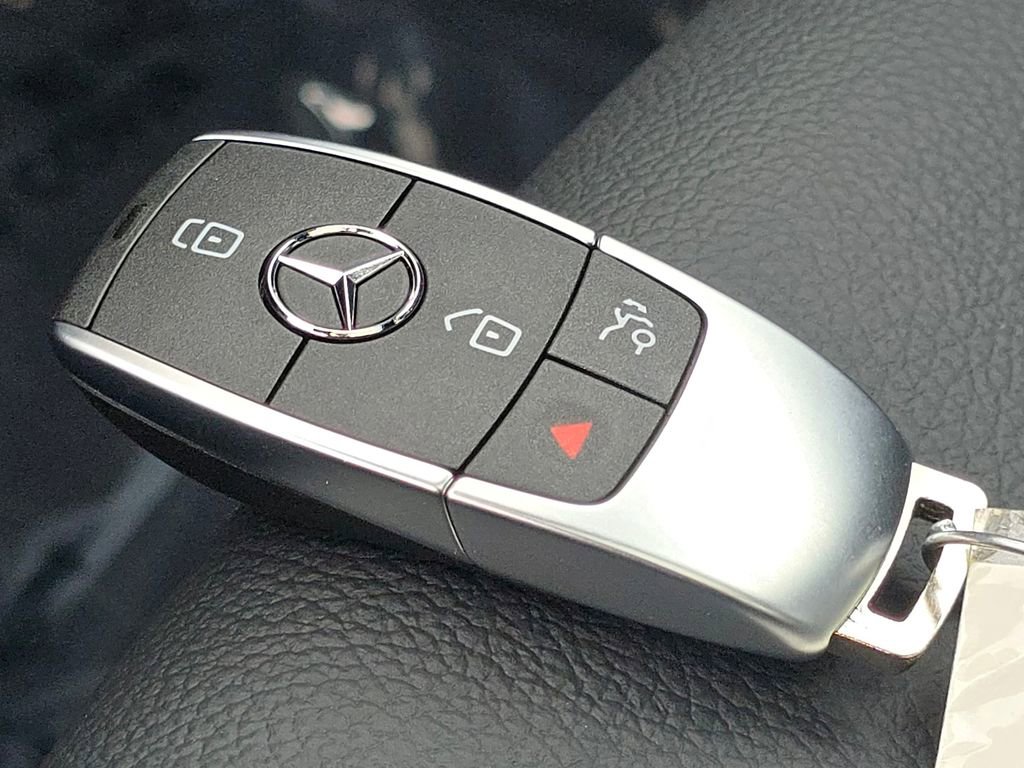 New 2026 Mercedes-Benz GLA 250 4MATIC image 38