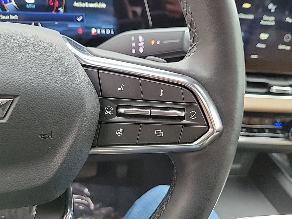 Used 2025 Chevrolet Equinox ACTIV w/ Convenience Package III image 28