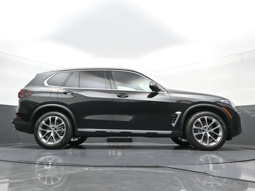 New 2026 BMW X5 xDrive40i w/ Premium Package image 28