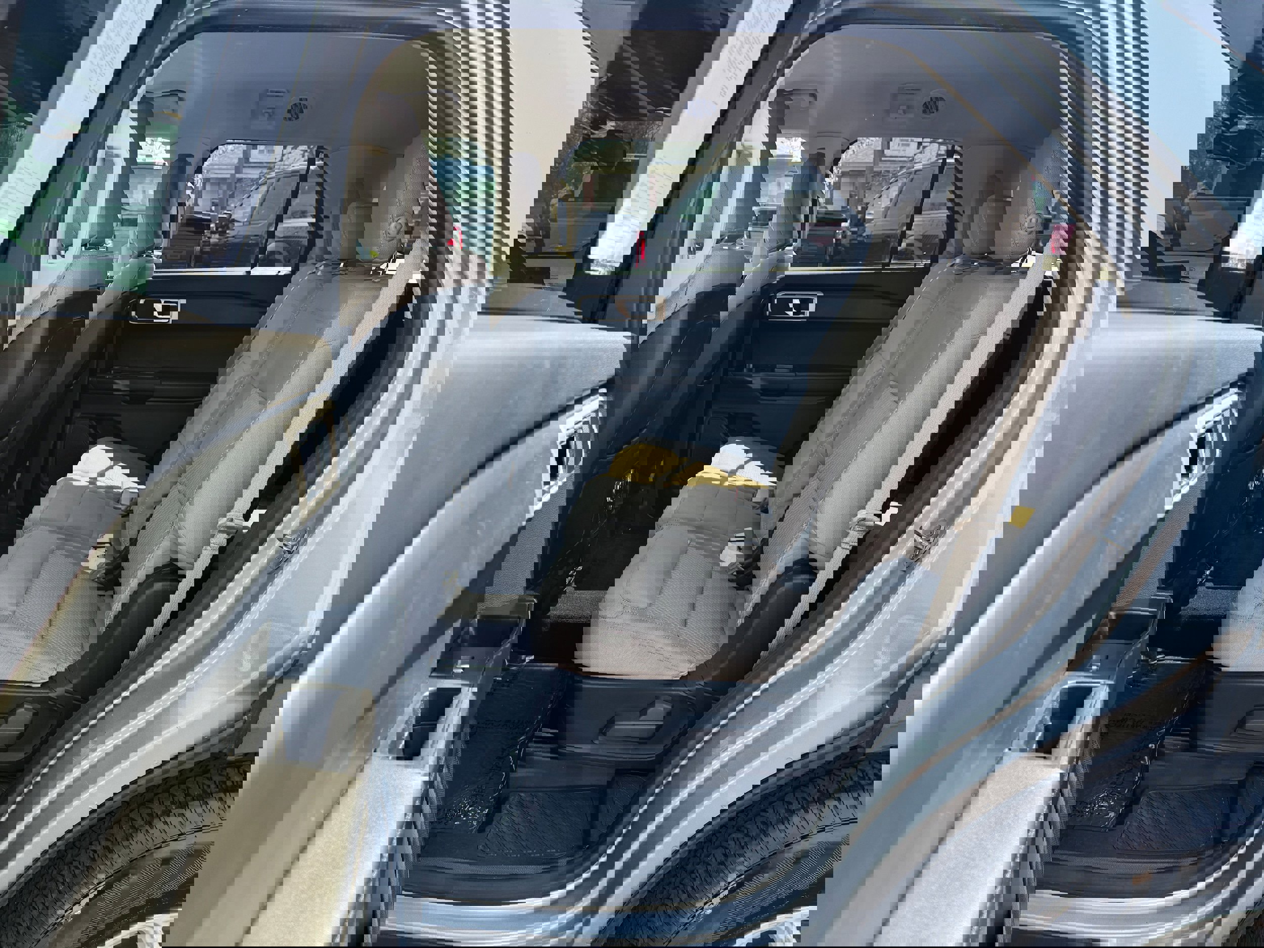 Used 2020 Ford Explorer 2WD image 11