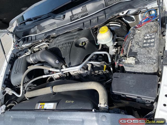 Used 2017 RAM 1500 Laramie w/ Convenience Group AWD/4WD image 29
