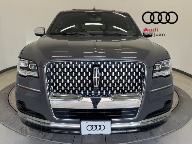 Used 2024 Lincoln Navigator L Black Label AWD/4WD image 2