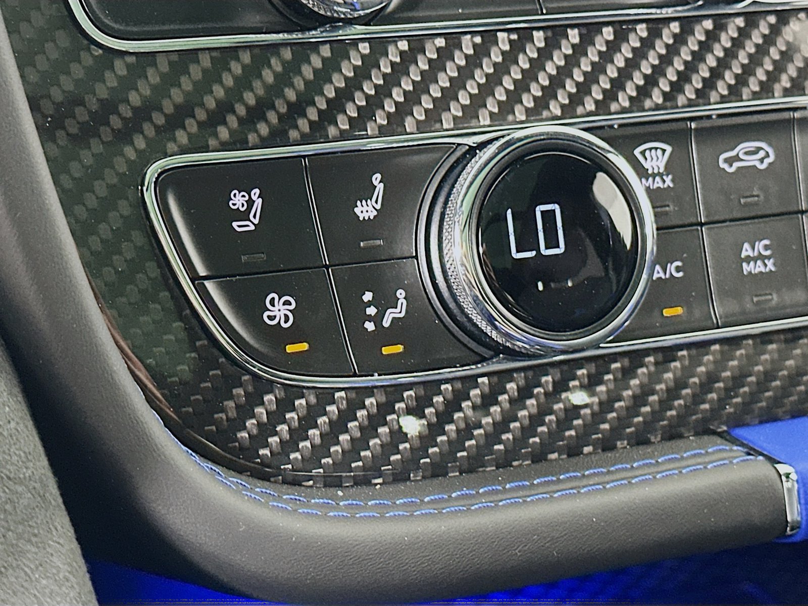 New 2026 Bentley Bentayga Speed AWD/4WD image 32