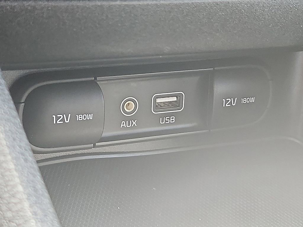 Used 2021 Kia Forte LXS FWD image 18