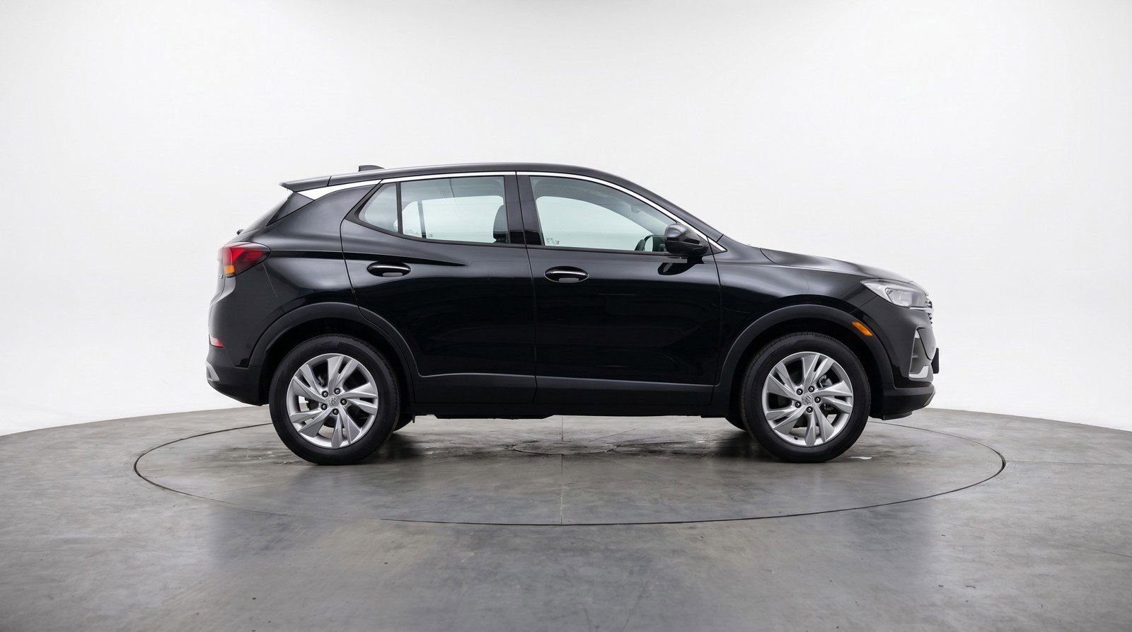 Used 2025 Buick Encore GX Preferred AWD/4WD image 11