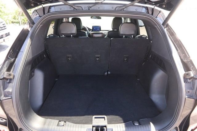 Certified 2023 Ford Escape ST-Line FWD image 7