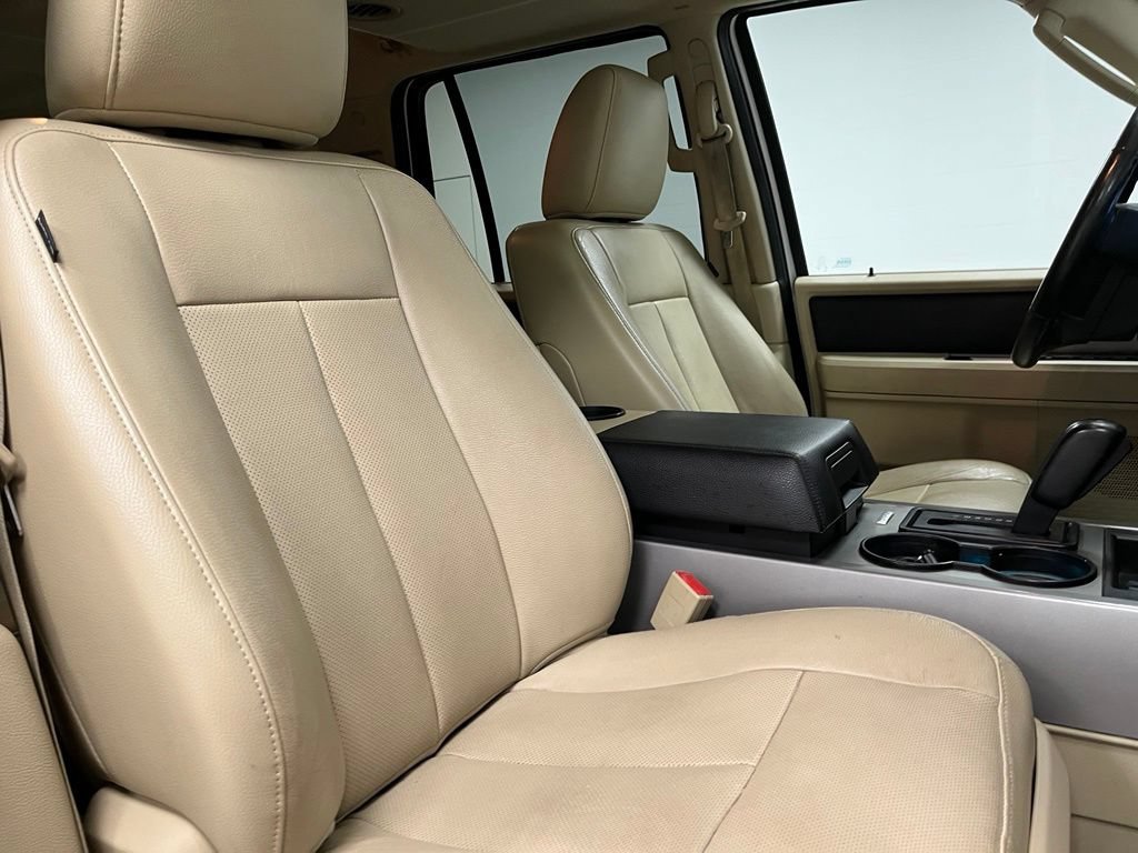 Used 2017 Ford Expedition EL XLT w/ Equipment Group 202A AWD/4WD image 55