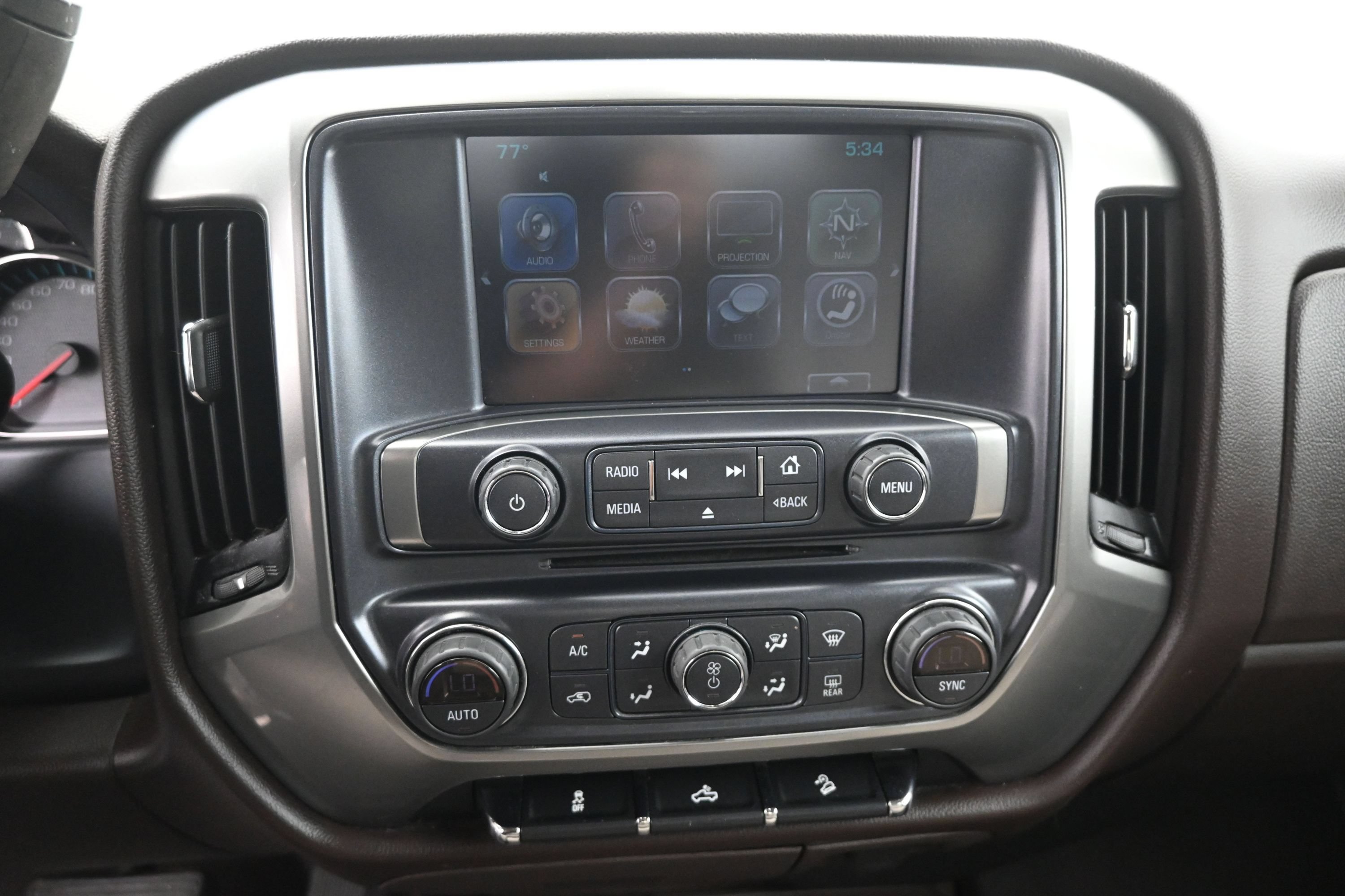 Used 2018 Chevrolet Silverado 1500 LT w/ All Star Edition AWD/4WD image 15
