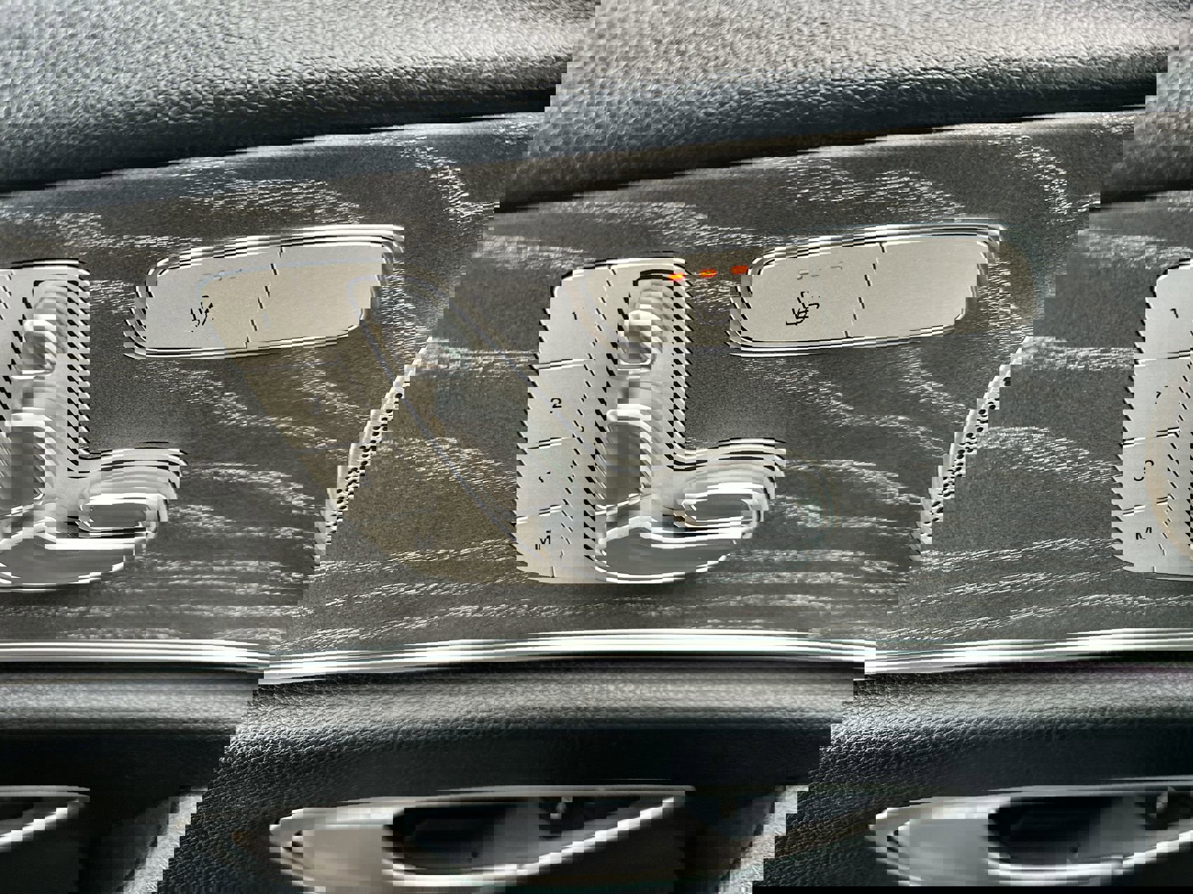 Used 2022 Mercedes-Benz E 350 Sedan image 12