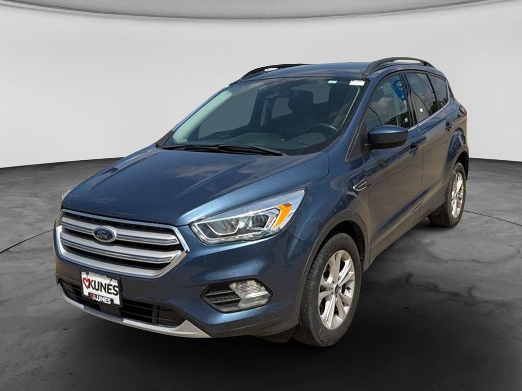 Used 2018 Ford Escape SEL w/ Ford Safe & Smart Package AWD/4WD image 4