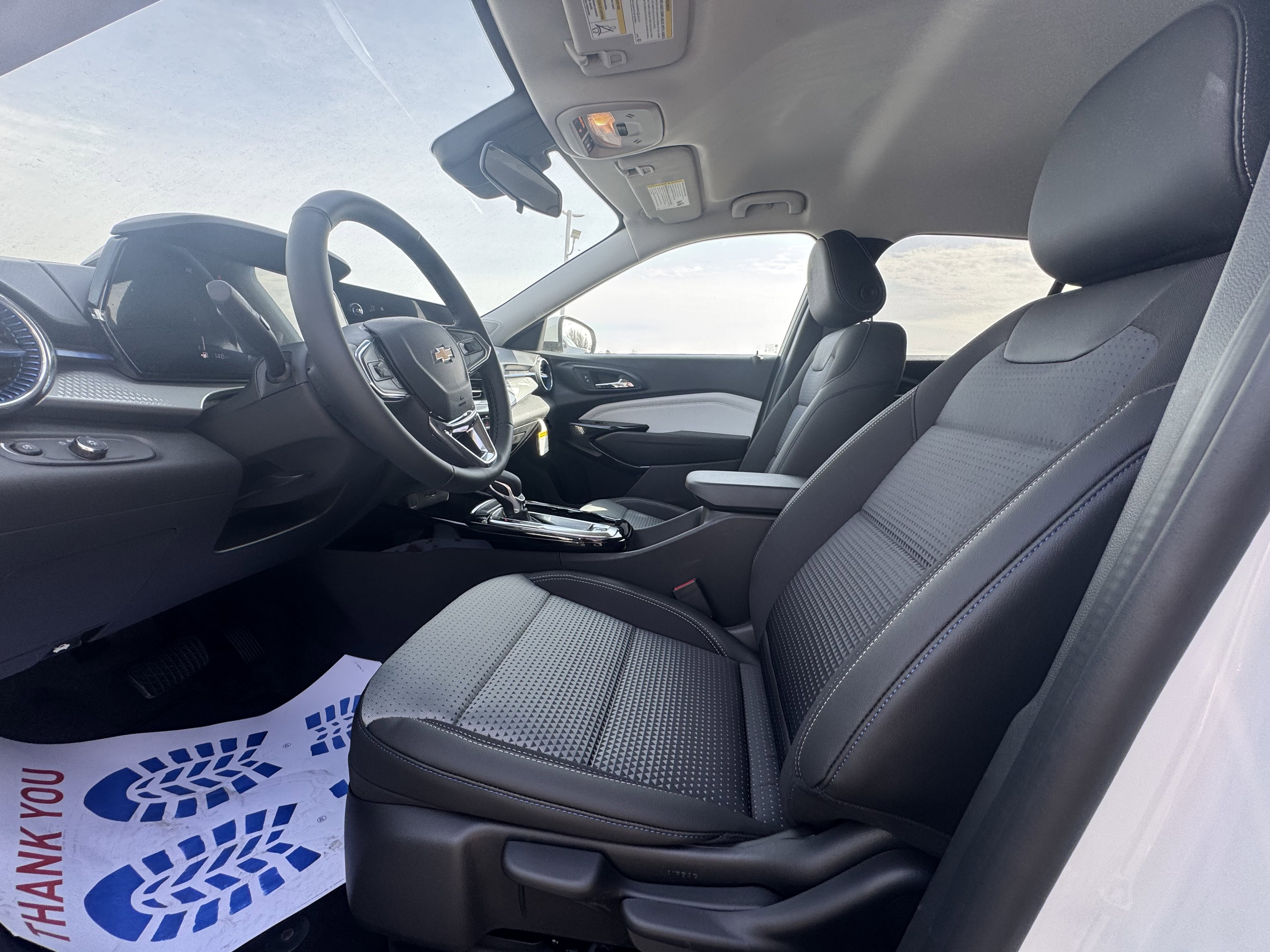 New 2026 Chevrolet Trax LT w/ Driver Confidence Package image 10