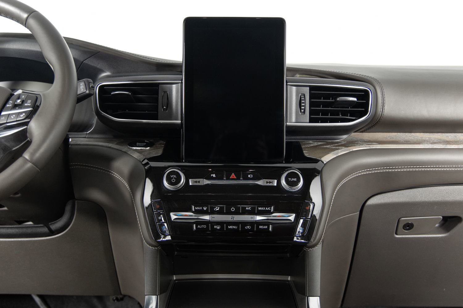 Used 2021 Ford Explorer Platinum w/ Equipment Group 601A image 35