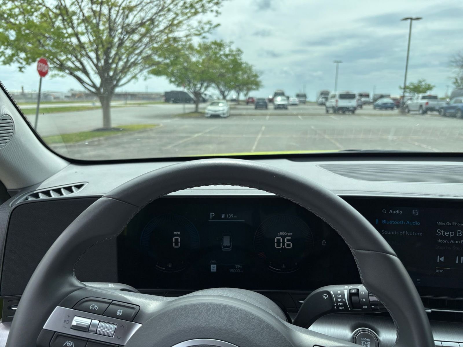 Used 2025 Hyundai Kona SEL FWD image 34
