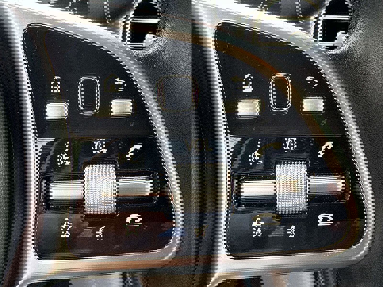 Used 2020 Mercedes-Benz GLC 300 image 18