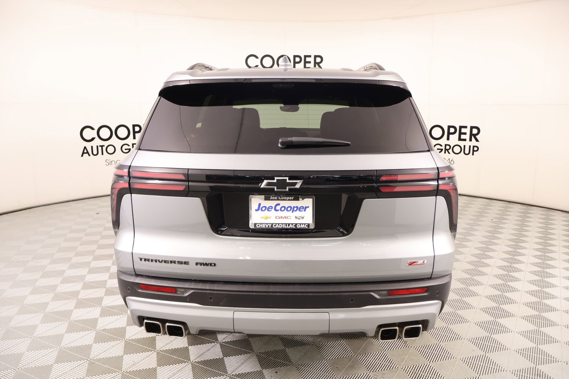 Used 2024 Chevrolet Traverse Z71 w/ Enhanced Driving Package image 22