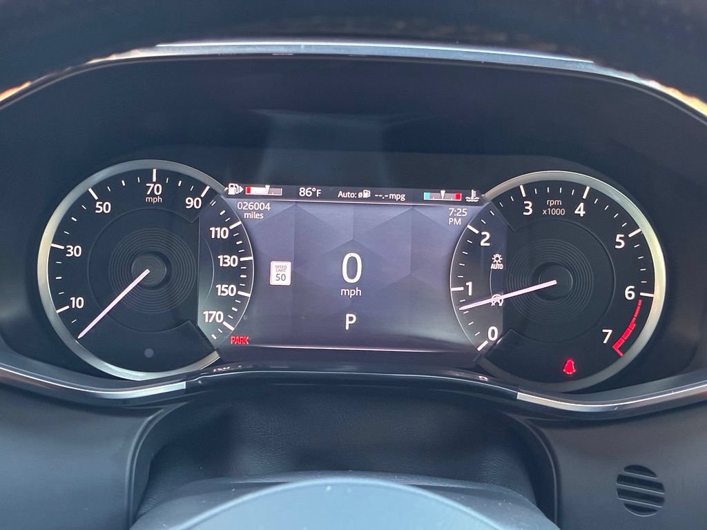 Used 2022 Jaguar XF R-Dynamic SE AWD/4WD image 32