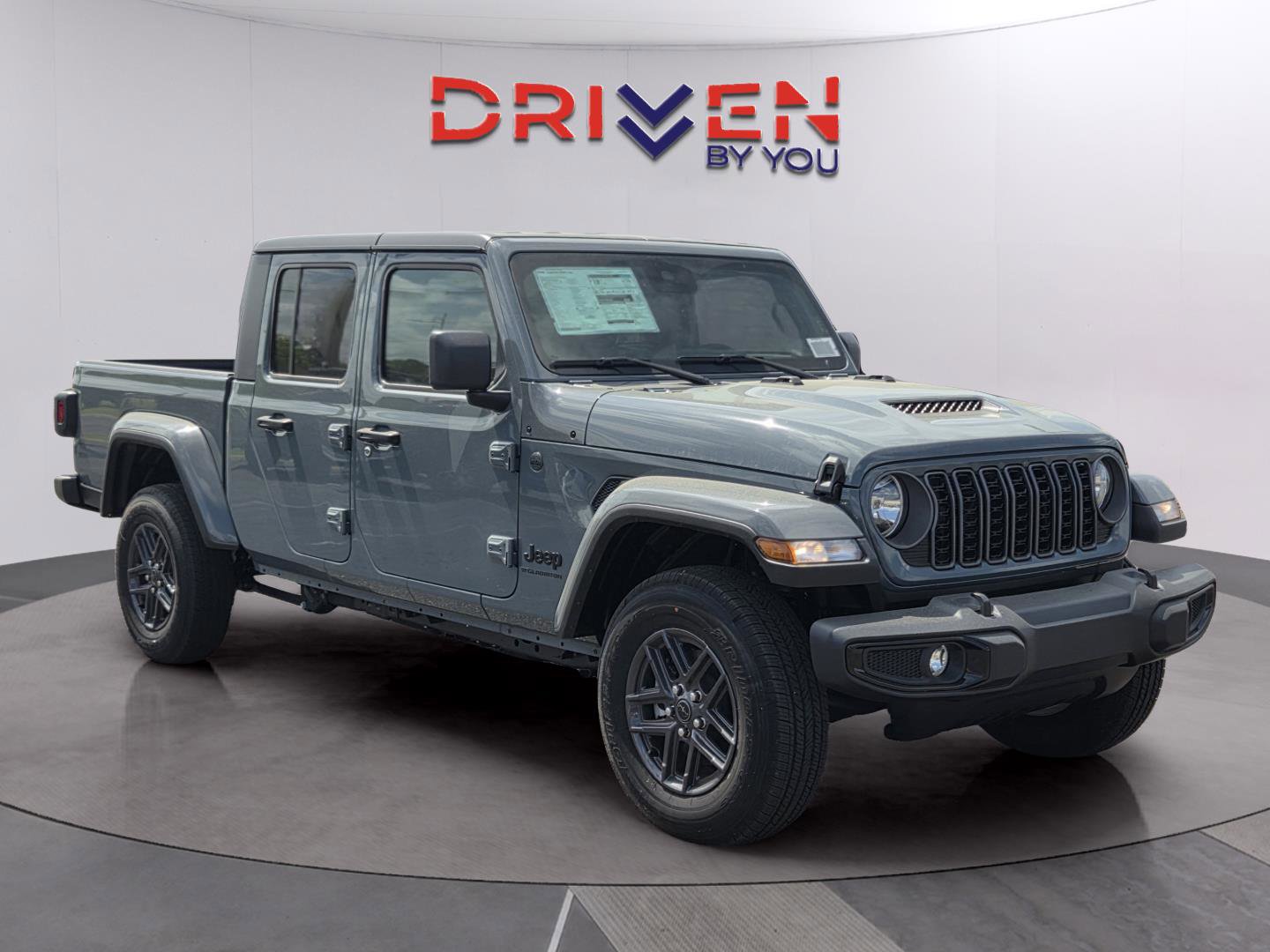 New 2025 Jeep Gladiator Sport image 14