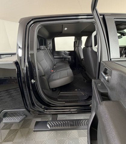 Used 2023 Chevrolet Silverado 2500 Custom w/ Custom Value Package AWD/4WD image 5