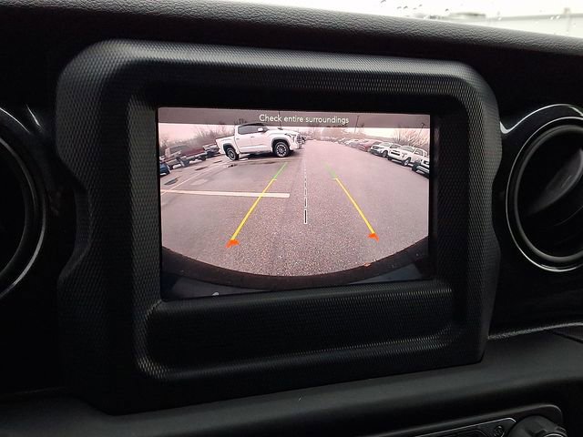 Used 2020 Jeep Wrangler Unlimited Sport image 17