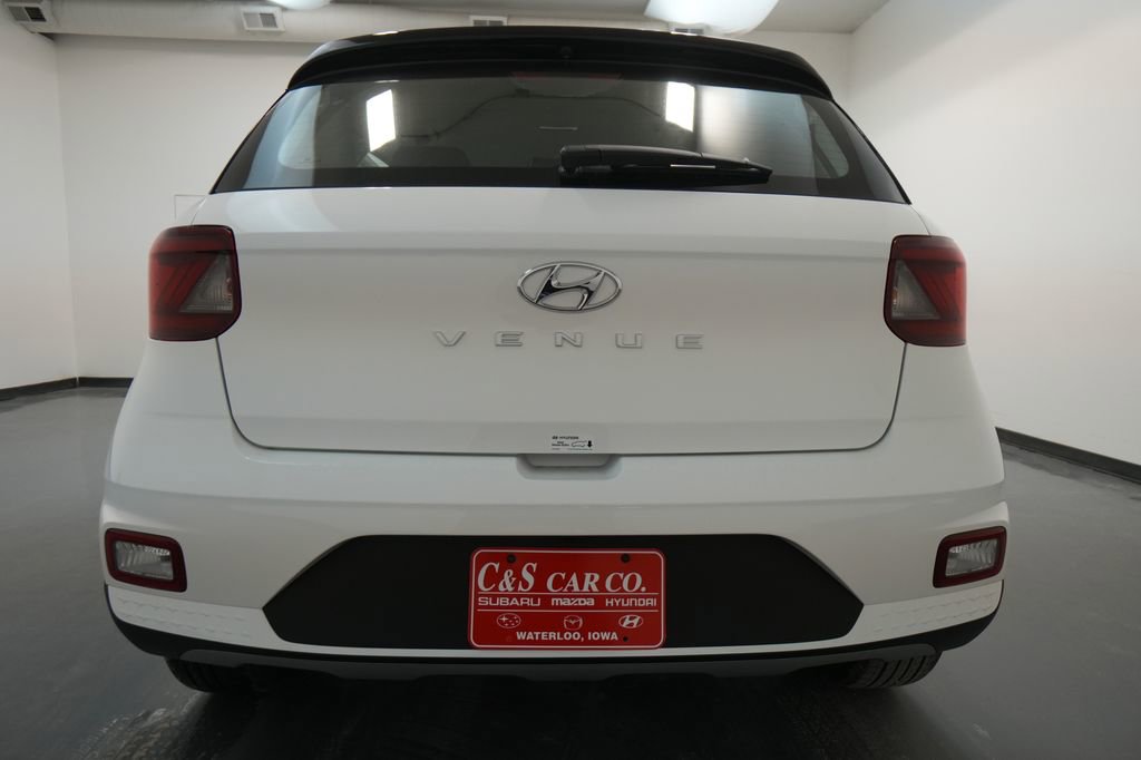 New 2026 Hyundai Venue SEL image 6
