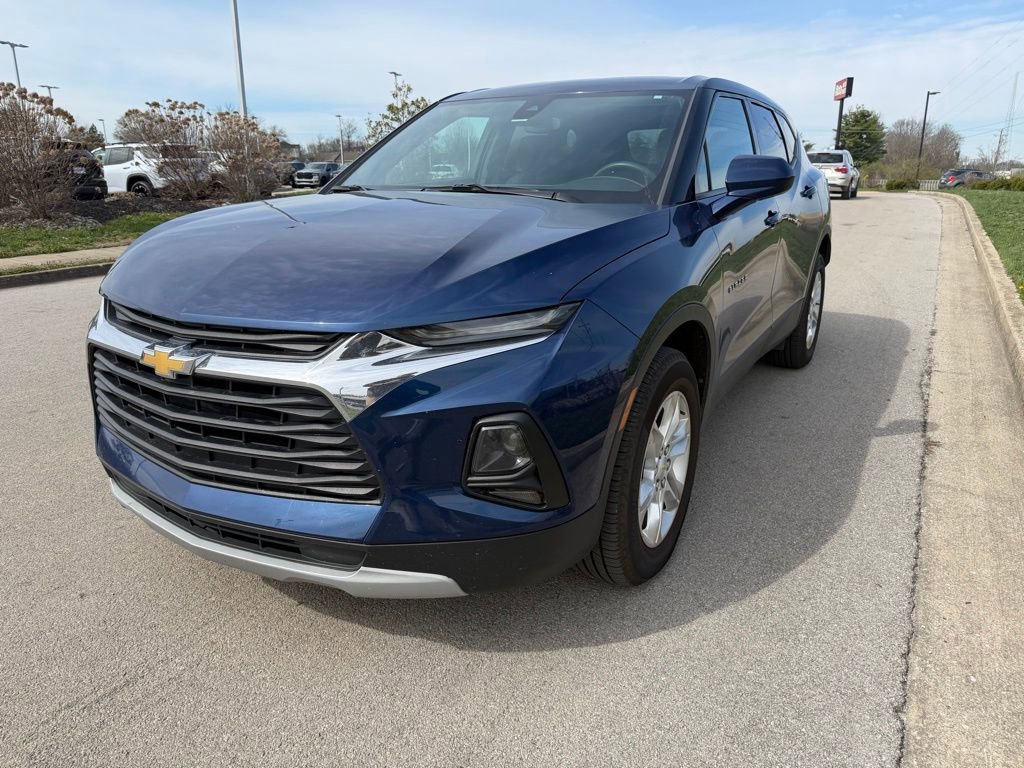 Used 2022 Chevrolet Blazer LT image 2
