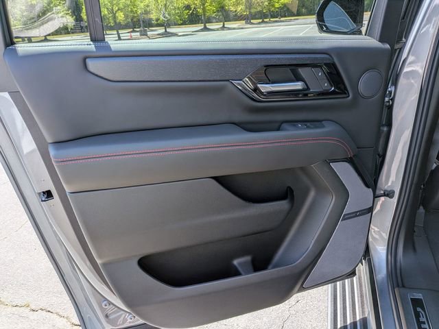 New 2026 GMC Yukon XL AT4 Ultimate AWD/4WD image 23