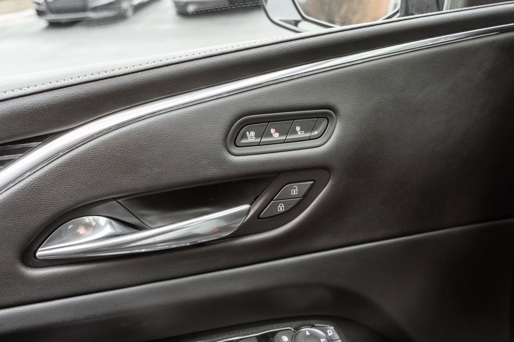 Used 2022 Cadillac Escalade Sport w/ Touring Package image 18
