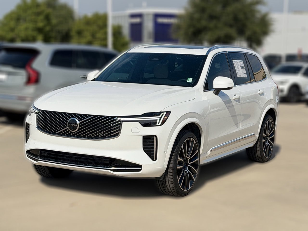 New 2026 Volvo XC90 B5 Plus w/ Protection Package Premier AWD/4WD image 2