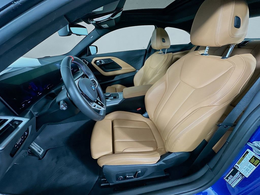 Used 2025 BMW M240i Coupe RWD image 29