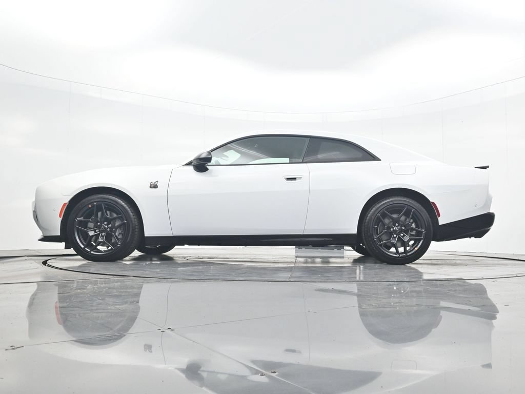 New 2026 Dodge Charger Scat Pack w/ Blacktop Package AWD/4WD image 39