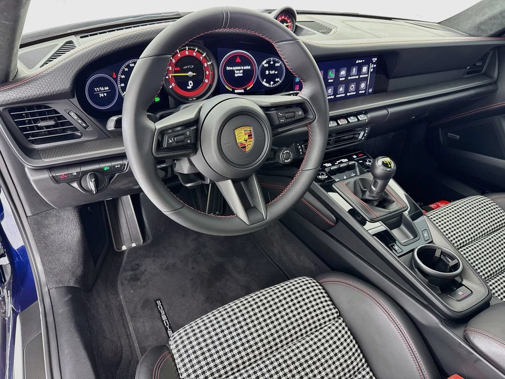 Certified 2022 Porsche 911 GT3 RWD image 4