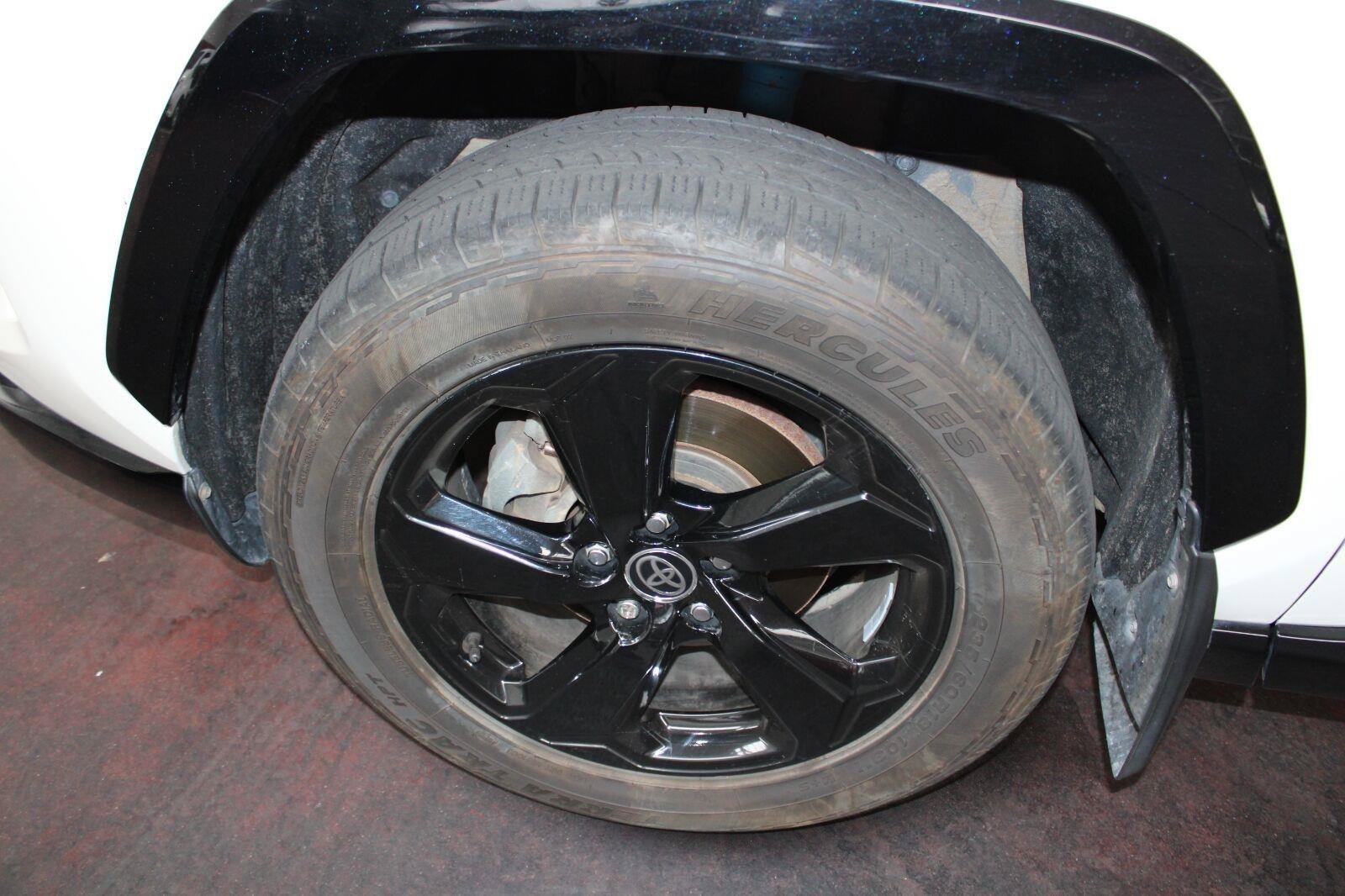 Used 2020 Toyota RAV4 XSE AWD/4WD image 13